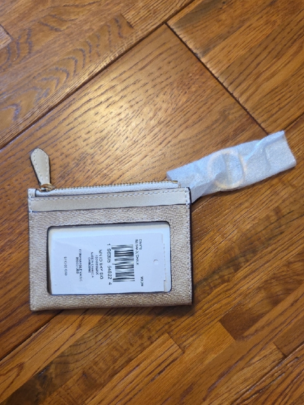 NWT Coach Beige Signature Card Holder with Gold Logo - Picture 3 of 5